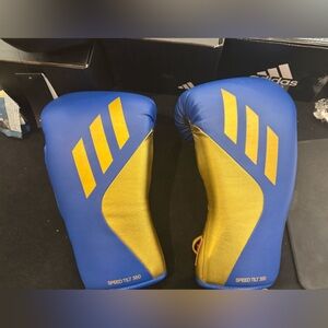 Adidas Speed Tilt 350 Blue and met gold Boxing Gloves men’s and women’s